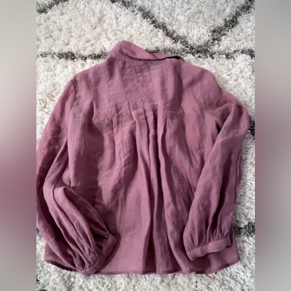 NWT Zara Sheer blouse with rhinestone button size XS - Picture 14 of 14